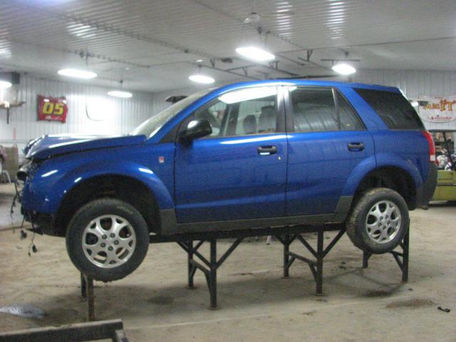 2003 saturn vue tail lamp light left