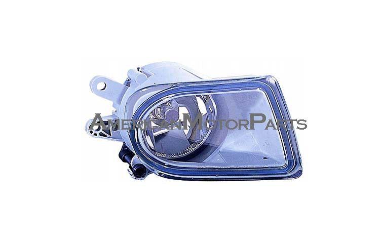 Passenger side replacement fog light factory installed 05-07 volvo v50 306986308