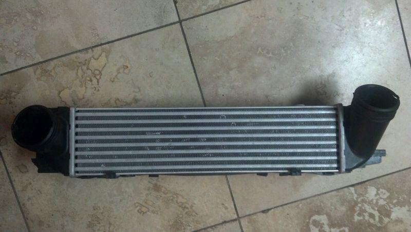 2007,08,09,10 bmw 335 - 335i -135i-e90, e92 oem inter cooler