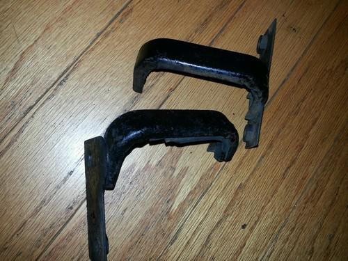 1969-76 corvette upper radiator outer brackets