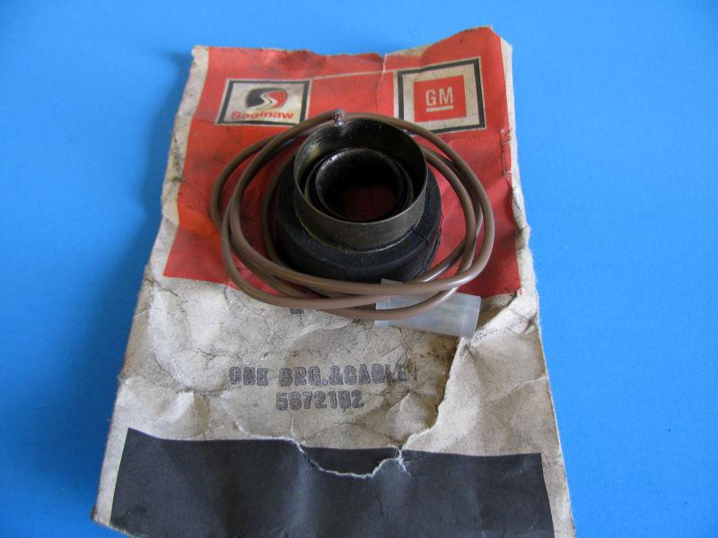 Nos 1958 1959 1960 1961 chevrolet truck steering column upper bearing 5672192