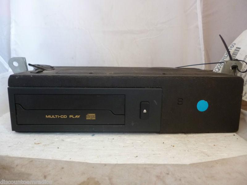 99-03 lexus rx300 6 disc cd changer 86270-48020 *