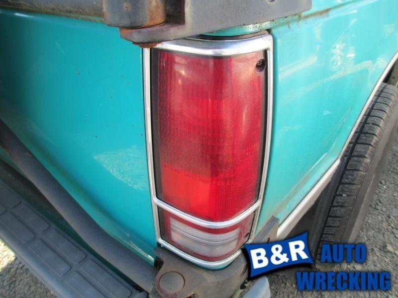 Right taillight for 83 84 85 86 87 88 89 90 91 92 93 94 s10 blazer ~ 4823510