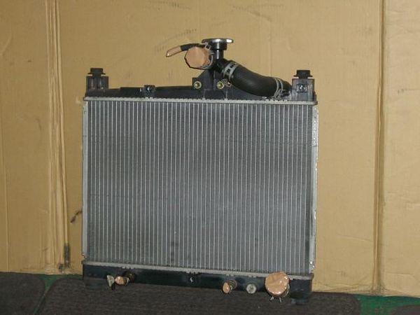 Toyota bb 2001 radiator [0020400]