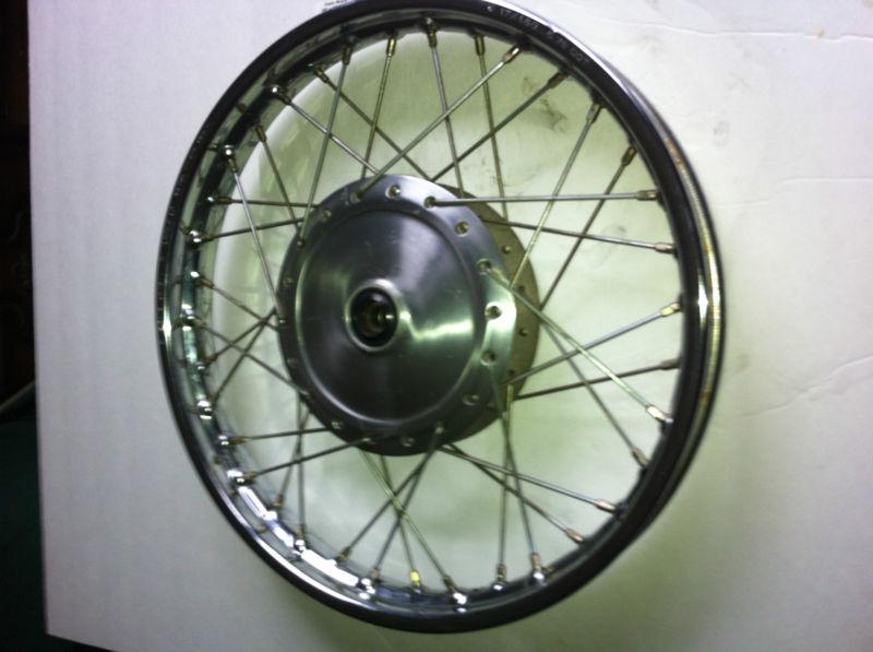 Front wheel  j 1.60 x 17  / 1979 honda cm 185 t