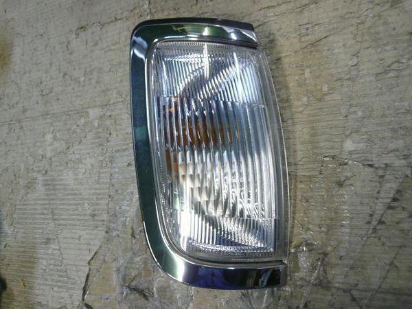 Daihatsu move 1997 right clearance lamp [1711000]