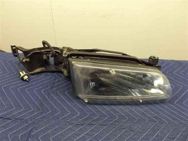 1997-2003 pontiac grand prix headlamp rh oem lkq