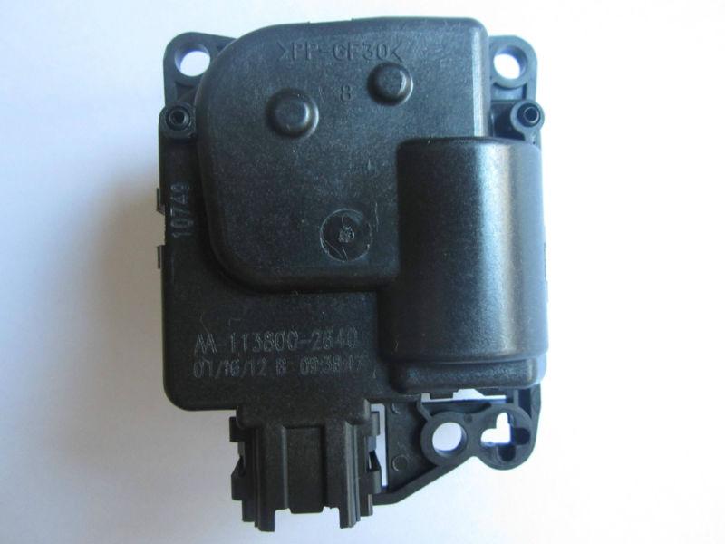 New genuine chrysler dodge jeep heater actuator