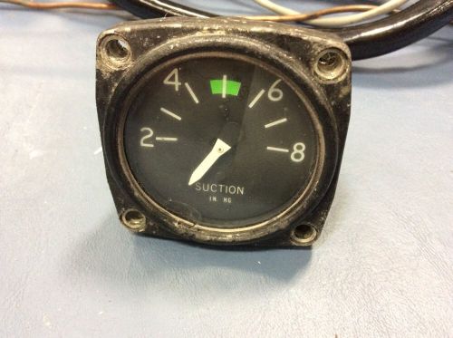 Uma suctuion gauge 3-102-1  pn c668540 0101