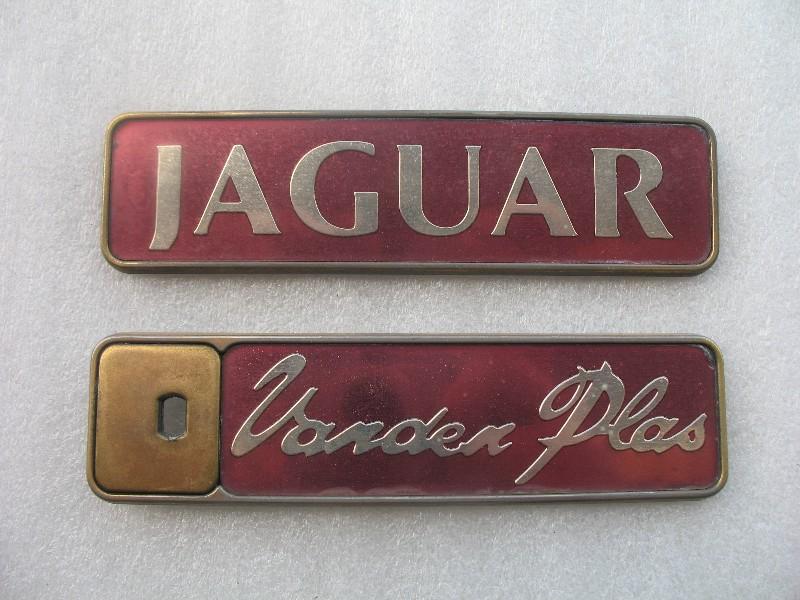 1995 1996 1997 jaguar xj xjr xj6 vanden plas rear gold emblem logo decal badge 