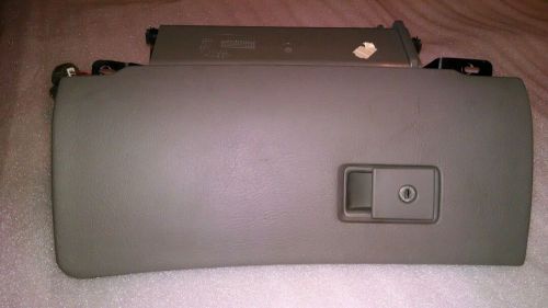 1996 audi a6 glove box