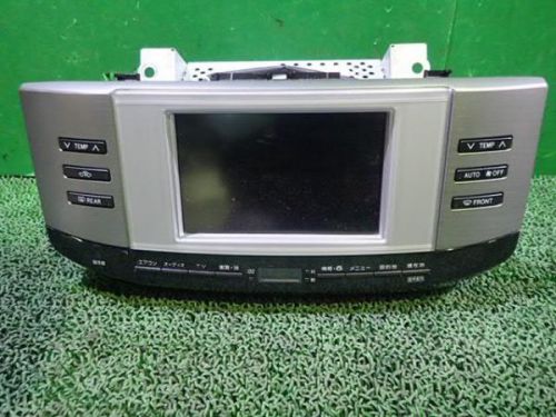 Toyota mark x 2004 multi monitor [1761300]