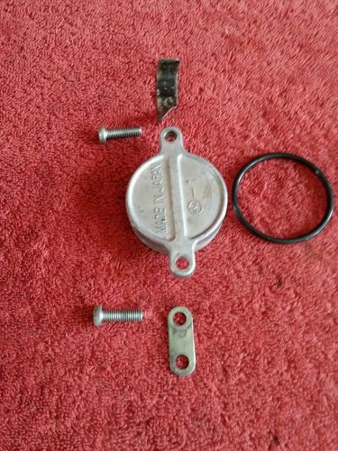 Kawasaki gpz zx750-a2 transmission secondary shaft plug, seal, bolts &amp; clips