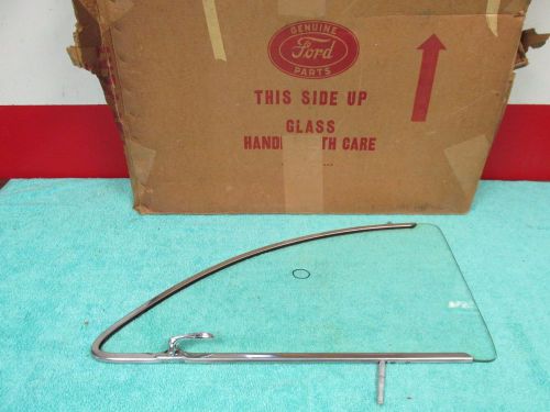 1949 ford  quarter flipper glass assembly  nos ford  616