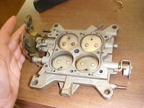Holley carb carburetor baseplate 4781 ? double pumper 850 cfm