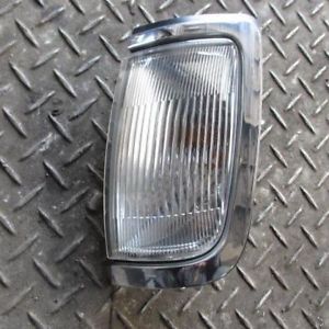 Daihatsu move 1996 left clearance lamp [9611100]