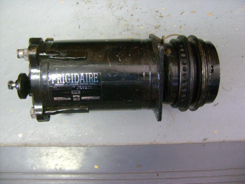 Vintage a c compressor - 6555302 gm chevrolet corvette w/ bracket - original