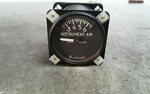 Airborne mfg. instrument air suction gage 1g8-34