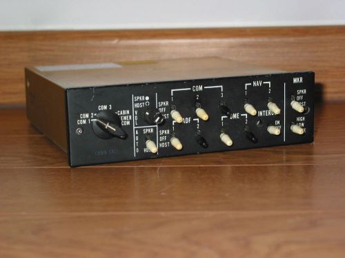 Cessna f-1010b audio amplifier !!! nice f 1010b !!! f 1010 b !!!