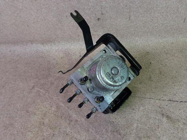 Honda fitshuttle 2011 abs actuator [9042500]