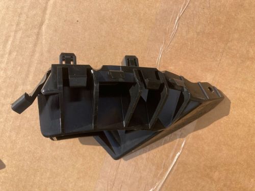 Tesla model s front left bumper fender bracket 2016-2020 1095495-00-a