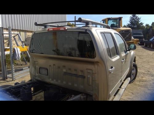 Driver left rear door glass crew cab fits 05-19 frontier 838181