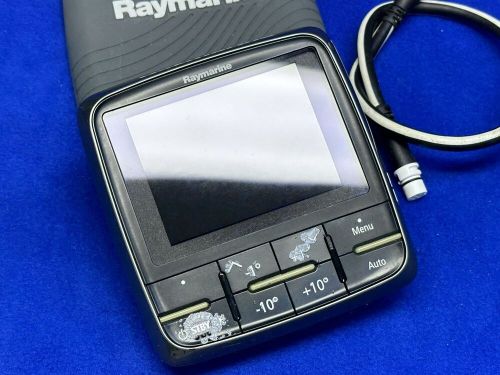 Raymarine p70 seatalk ng auto pilot control head w/ cover; tested &amp; updated