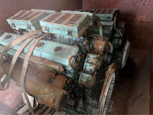 Detroit diesel 12v-71 , 440 hp marine diesel engine  pair available