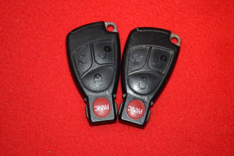 Mercedes  key remote smart key (4 button) fcc id: iyz3312 lot of 2