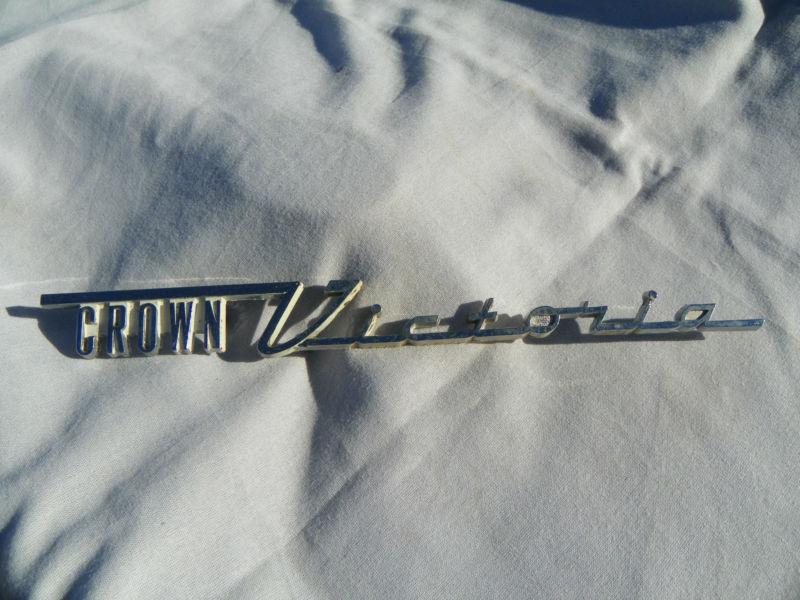 1956 ford fairlane "crown victoria" door emblem