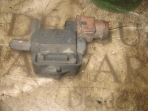 Additional air valve for nissan trade 100*6338999 6338999-