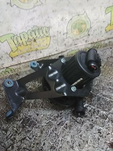 Air injection pump 3.2l fits 04-06 porsche cayenne 2655037