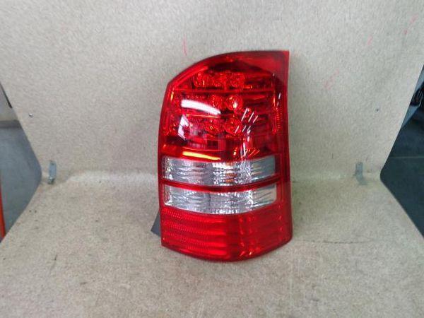 Toyota wish 2003 rear right combination lamp [5415500]