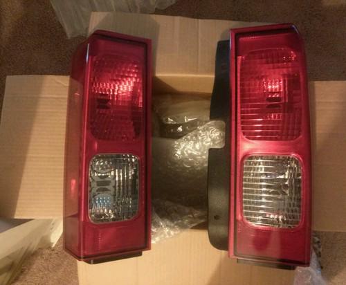 2006-2010 hummer h3 oem l&r tail lights