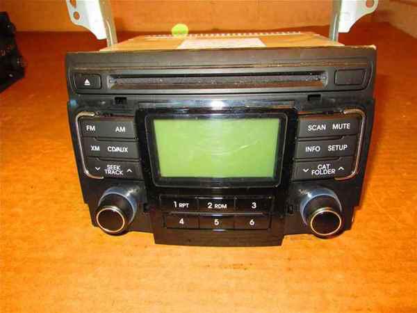 2011 sonata am/fm cd player radio oem lkq