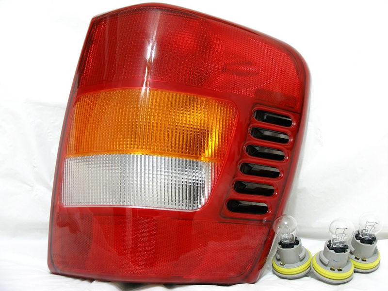 W/3 light bulbs/sockets 99-01 jeep grand cherokee rear tail light lamp r h new