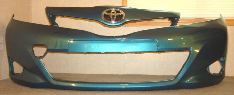 2012-2013 toyota yaris hatchback factory stock genuine oem front bumper +