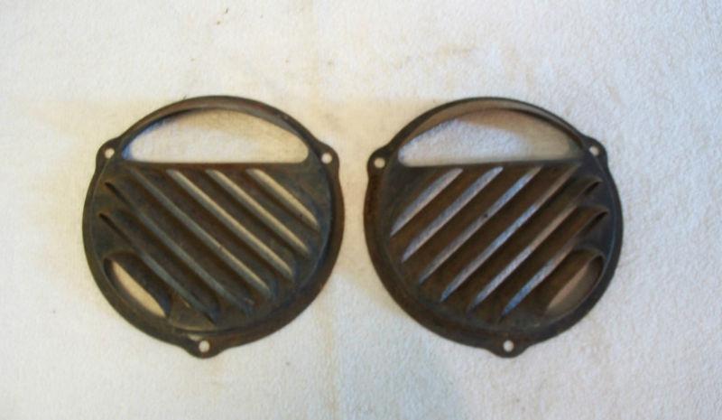 2 interior kick panel vents for vintage car/truck rat rod 1930's - 40's ?