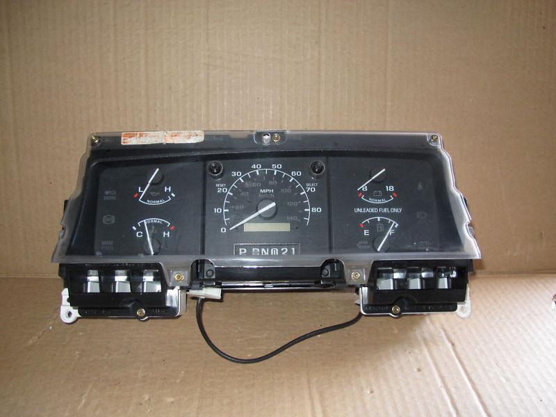 96 ford bronco f150 1996 1997 f250 f350 f450 truck speedometer cluster w/o tach