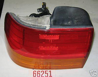 Honda 92 93 accord tail light lamp left outer 1992 1993