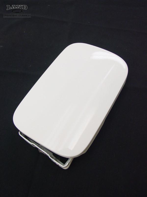 Mercedes w210 e-class gas/fuel/petrol lid cap trim door cover