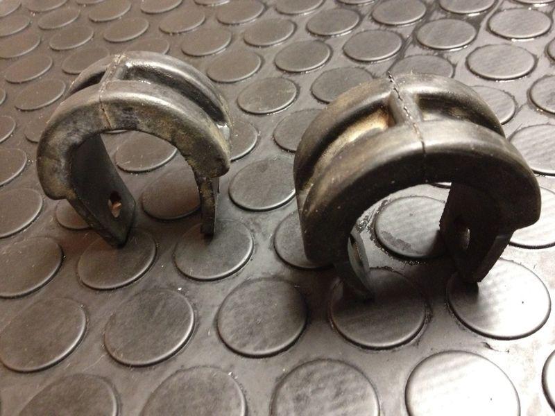 1998 96-07 honda cr80 cr 80 under gas tank cushions frame rubber bushing mounts