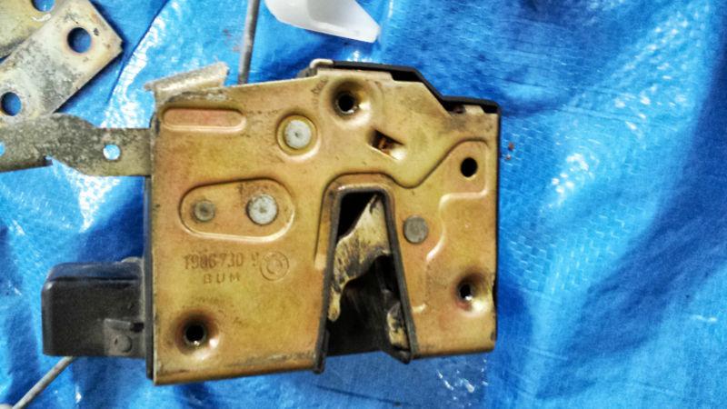 Bmw e30 driver's door latch