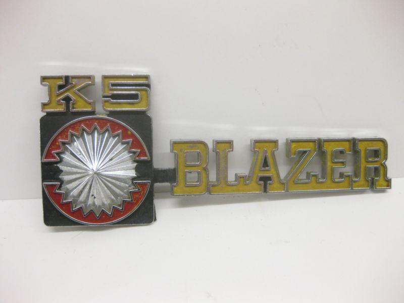 1982 1984 1979 1986 1980 chevrolet blazer k5 emblem cool car art too gmc