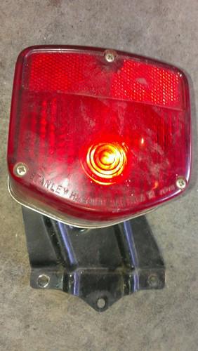 Honda odyssey fl250 tail light