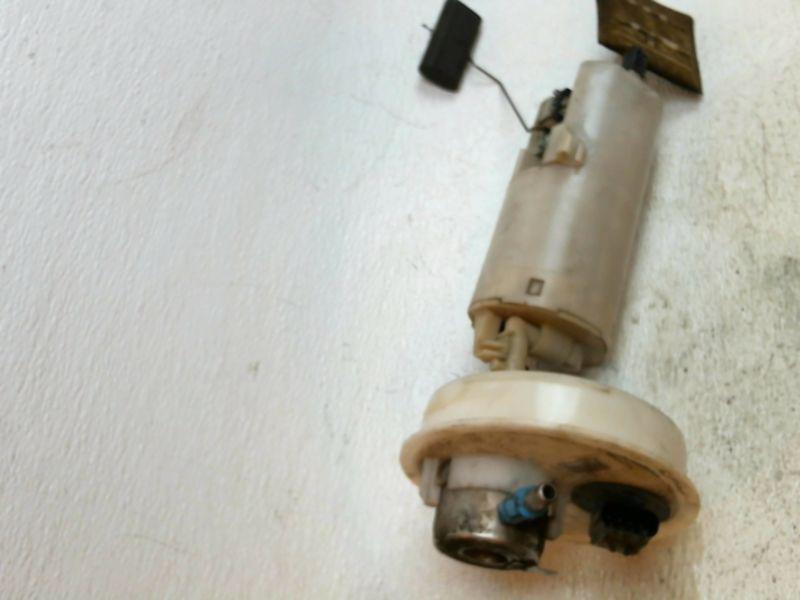 2005 dodge neon fuel pump 2584140