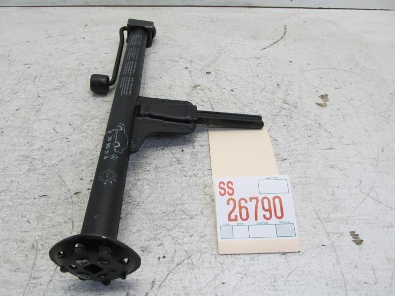 96 97 mercedes c class c280 jack lift support oem tire changing  2174