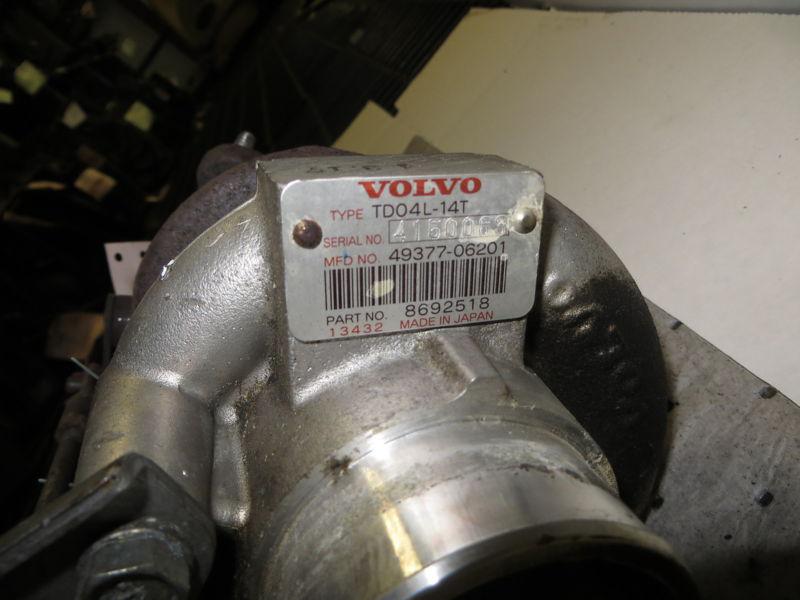 Turbo 2004 volvo v70 with 65k; 8692518