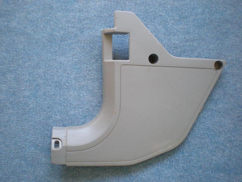 Gray interior kick panel trim 1995 jeep cherokee driver side w/screw