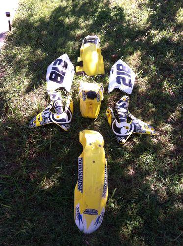 Rmz 450 plastics and tank